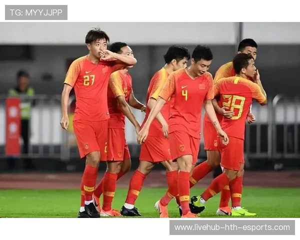 中国足球国家队热身赛与正赛准备差异对比，国足的热身赛